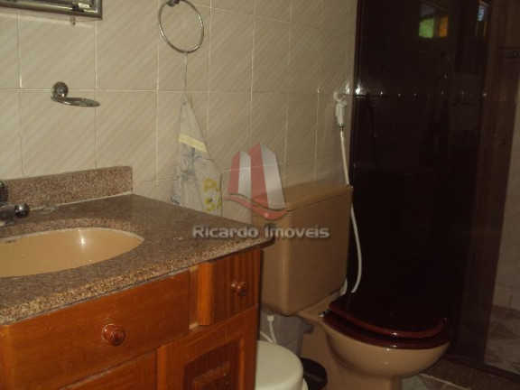 Imagem Imóvel com 3 Quartos à Venda, em Peró - Cabo Frio Imagem Imóvel com 3 Quartos à Venda, em Peró - Cabo Frio