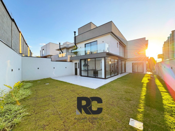 Imagem Sobrado com 4 Quartos à Venda, 245 m² em Mosaico Essence - Mogi Das Cruzes Imagem Sobrado com 4 Quartos à Venda, 245 m² em Mosaico Essence - Mogi Das Cruzes