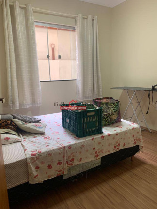 Imagem Casa com 3 Quartos à Venda, em Viçosa Imagem Casa com 3 Quartos à Venda, em Viçosa