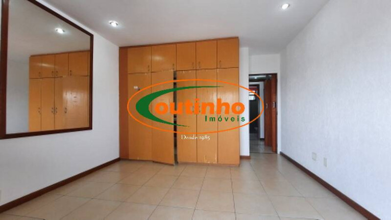 Imagem Apartamento com 4 Quartos à Venda, 199 m² em Tijuca - Rio De Janeiro Imagem Apartamento com 4 Quartos à Venda, 199 m² em Tijuca - Rio De Janeiro