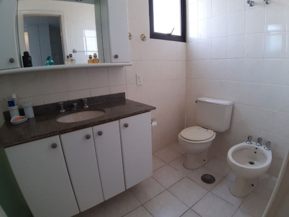 Imagem Apartamento com 3 Quartos à Venda, 140 m² em Pitangueiras - Guarujá Imagem Apartamento com 3 Quartos à Venda, 140 m² em Pitangueiras - Guarujá