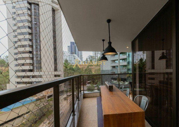 Imagem Imóvel com 4 Quartos à Venda, 276 m² em Belvedere - Belo Horizonte Imagem Imóvel com 4 Quartos à Venda, 276 m² em Belvedere - Belo Horizonte
