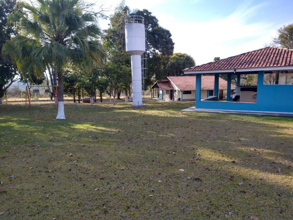 Imagem Chácara com 2 Quartos à Venda, 96 m² em Centro - Capela Do Alto Imagem Chácara com 2 Quartos à Venda, 96 m² em Centro - Capela Do Alto