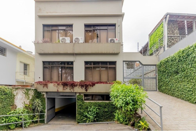 Imagem Casa com 10 Quartos à Venda, 444 m² em Mirandópolis - São Paulo Imagem Casa com 10 Quartos à Venda, 444 m² em Mirandópolis - São Paulo