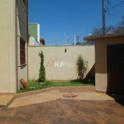 Imagem Sobrado com 4 Quartos à Venda, 280 m² em Jardim Califórnia - Ribeirão Preto Imagem Sobrado com 4 Quartos à Venda, 280 m² em Jardim Califórnia - Ribeirão Preto