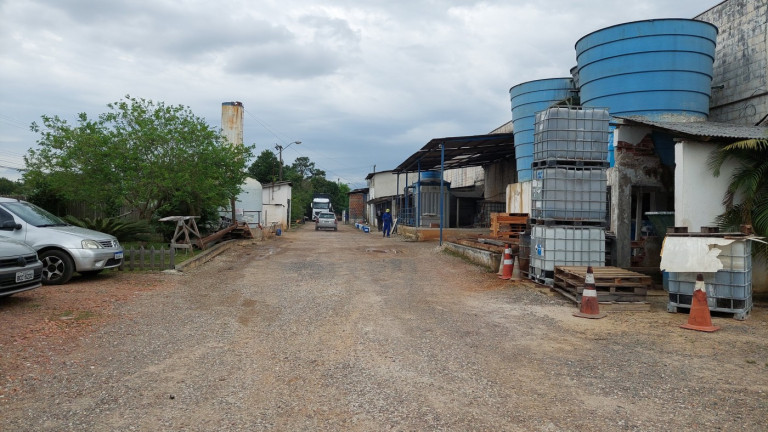Imagem Imóvel Comercial à Venda, 2.500 m² em Boqueirão - Curitiba Imagem Imóvel Comercial à Venda, 2.500 m² em Boqueirão - Curitiba