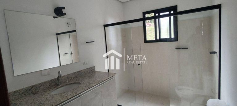 Imagem Imóvel com 3 Quartos à Venda, 200 m² em Alpes Da Cantareira - Mairiporã