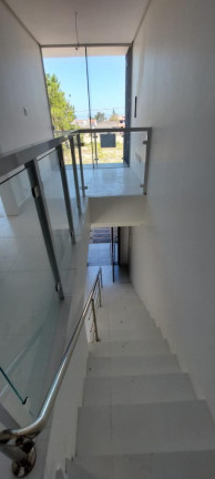 Imagem Sobrado com 3 Quartos à Venda, 150 m² em Village - Capao Da Canoa Imagem Sobrado com 3 Quartos à Venda, 150 m² em Village - Capao Da Canoa