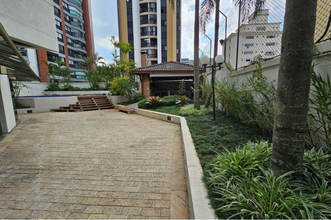 Imagem Imóvel com 4 Quartos à Venda, 143 m² em Moema - São Paulo
