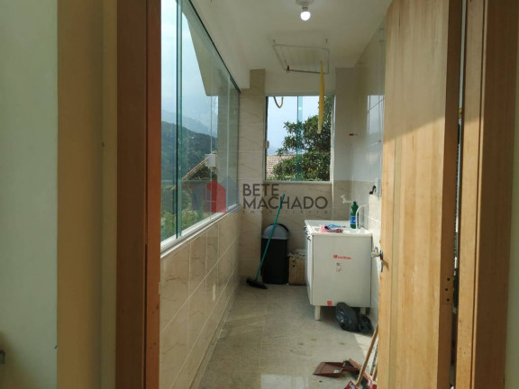Imagem Casa com 4 Quartos à Venda, 300 m² em Albuquerque - Teresópolis