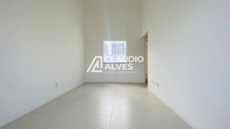 Imagem Casa de Condomínio com 4 Quartos à Venda, 112 m² em Papagaio - Feira De Santana Imagem Casa de Condomínio com 4 Quartos à Venda, 112 m² em Papagaio - Feira De Santana