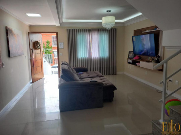 Imagem Sobrado com 3 Quartos à Venda, 250 m² em Pioneiros - Balneário Camboriú