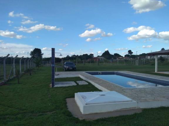 Imagem Chácara com 4 Quartos à Venda, 321 m² em Jardim Arco Verde - Araçoiaba Da Serra Imagem Chácara com 4 Quartos à Venda, 321 m² em Jardim Arco Verde - Araçoiaba Da Serra