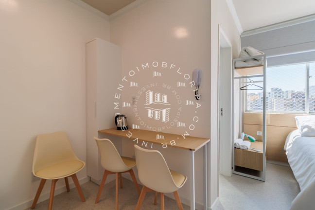 Apartamento com 1 Quarto à Venda, 32 m² em Centro - Florianópolis