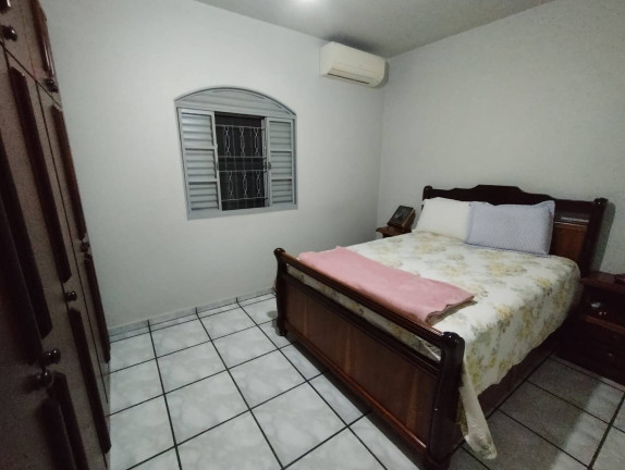 Imagem Casa com 3 Quartos à Venda, 250 m² em Vila Jundiainópolis - Jundiaí