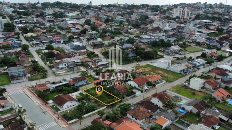 Imagem Terreno à Venda, em Itapema Do Norte - Itapoá Imagem Terreno à Venda, em Itapema Do Norte - Itapoá