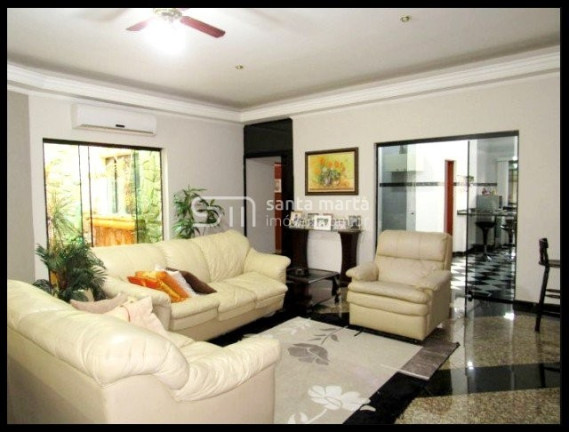 Imagem Sobrado com 3 Quartos à Venda, 300 m² em Centro - Lorena Imagem Sobrado com 3 Quartos à Venda, 300 m² em Centro - Lorena