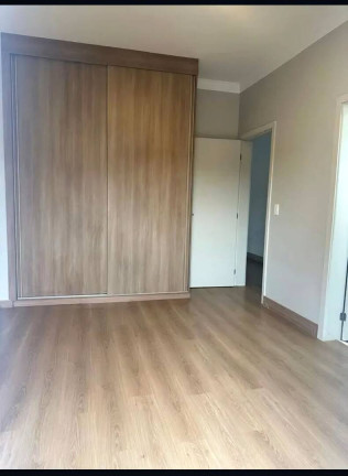 Imagem Casa com 3 Quartos à Venda, 360 m² em Ribeirão Preto Imagem Casa com 3 Quartos à Venda, 360 m² em Ribeirão Preto
