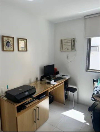 Imagem Apartamento com 4 Quartos à Venda, em Recreio Dos Bandeirantes - Rio De Janeiro Imagem Apartamento com 4 Quartos à Venda, em Recreio Dos Bandeirantes - Rio De Janeiro