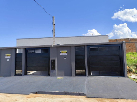 Imagem Casa com 3 Quartos à Venda, 150 m² em Jardim Casa Branca - Arapongas Imagem Casa com 3 Quartos à Venda, 150 m² em Jardim Casa Branca - Arapongas