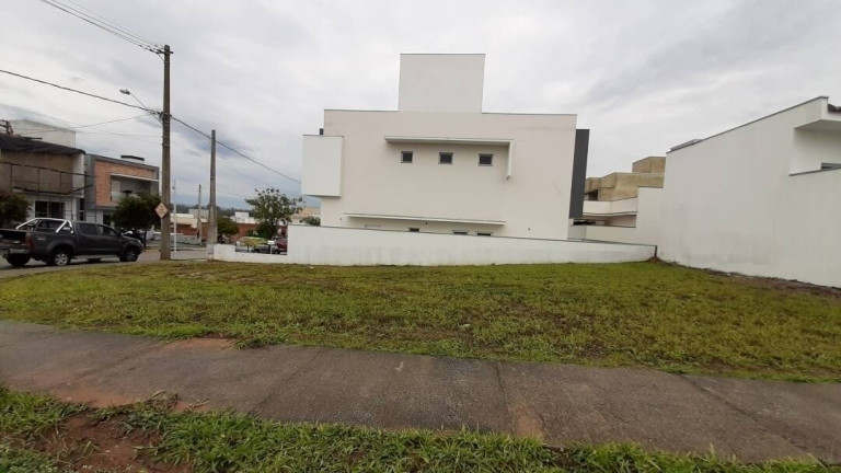 Imagem Terreno à Venda, 195 m² em Cajuru Do Sul - Sorocaba Imagem Terreno à Venda, 195 m² em Cajuru Do Sul - Sorocaba