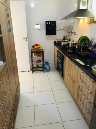 Imagem Casa com 4 Quartos à Venda, 150 m² em Buraquinho - Lauro De Freitas