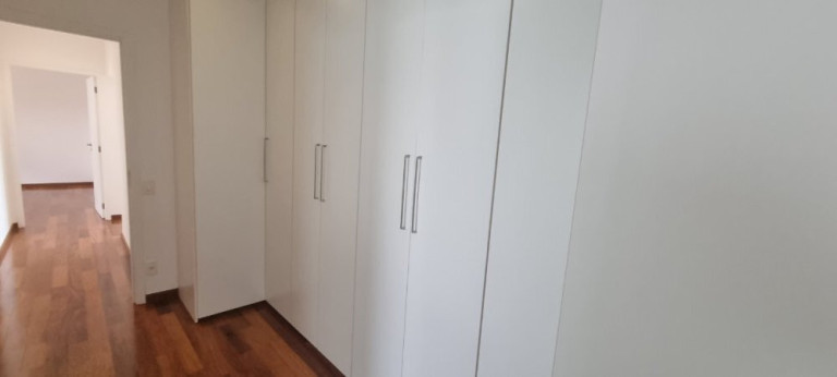 Imagem Imóvel com 3 Quartos à Venda, em Vila Sofia - São Paulo Imagem Imóvel com 3 Quartos à Venda, em Vila Sofia - São Paulo