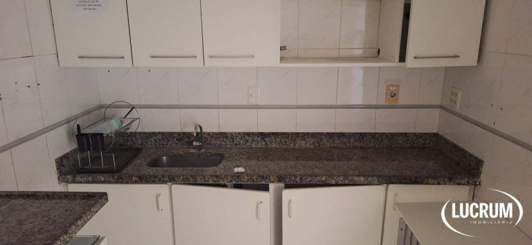 Imagem Imóvel com 9 Quartos para Alugar, 400 m² em Centro - Rio De Janeiro Imagem Imóvel com 9 Quartos para Alugar, 400 m² em Centro - Rio De Janeiro
