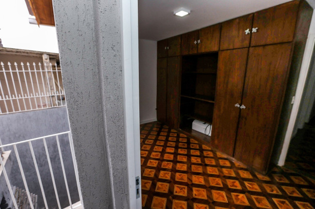 Imagem Sobrado com 4 Quartos à Venda, em Vila Brasilina - São Paulo Imagem Sobrado com 4 Quartos à Venda, em Vila Brasilina - São Paulo