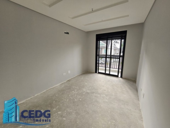 Imagem Casa com 3 Quartos à Venda, 143 m² em Boqueirão - Curitiba Imagem Casa com 3 Quartos à Venda, 143 m² em Boqueirão - Curitiba