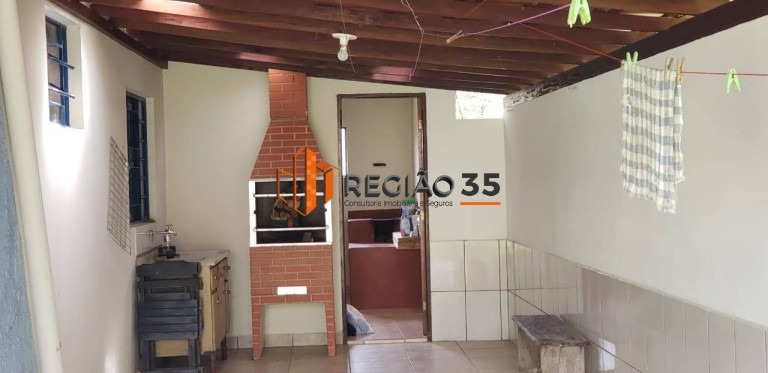 Imagem Chácara com 2 Quartos à Venda, 1.120 m² em Pocinhos Do Rio Verde - Caldas