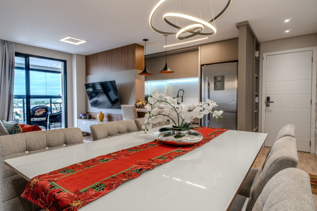 Apartamento com 3 Quartos à Venda, 90 m² em Cabral - Curitiba