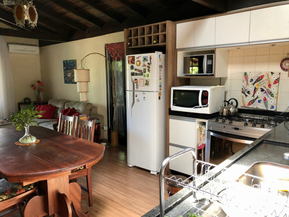 Imagem Casa com 3 Quartos à Venda, 157 m² em Centro - Garopaba