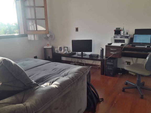 Imagem Casa com 4 Quartos à Venda, 350 m² em Aruã - Mogi Das Cruzes Imagem Casa com 4 Quartos à Venda, 350 m² em Aruã - Mogi Das Cruzes