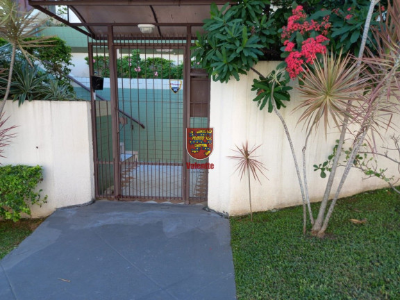 Imagem Cobertura com 4 Quartos à Venda, em Abraão - Florianópolis Imagem Cobertura com 4 Quartos à Venda, em Abraão - Florianópolis
