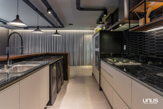 Imagem Apartamento com 3 Quartos à Venda, 121 m² em Kobrasol - São José