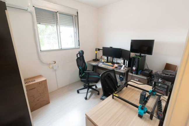 Imagem Imóvel com 3 Quartos à Venda, 59 m² em Sarandi - Porto Alegre Imagem Imóvel com 3 Quartos à Venda, 59 m² em Sarandi - Porto Alegre