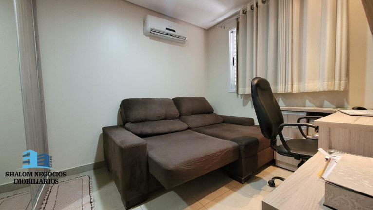 Imagem Casa com 3 Quartos à Venda, 93 m² em Aeroporto - Goiânia