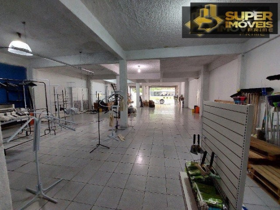 Imagem Imóvel com 3 Quartos para Alugar, 620 m² em Centro - Pelotas Imagem Imóvel com 3 Quartos para Alugar, 620 m² em Centro - Pelotas