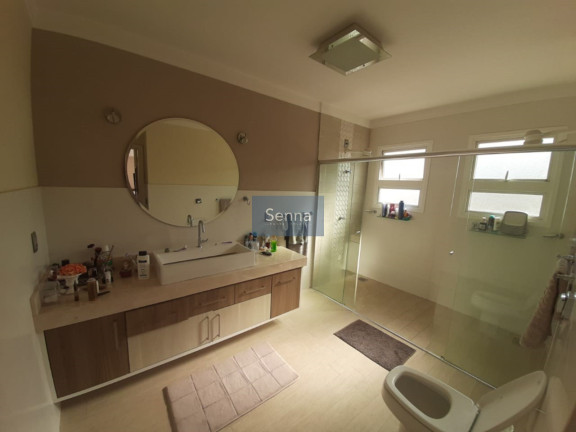 Imagem Casa com 4 Quartos à Venda, 400 m² em Medeiros - Jundiaí Imagem Casa com 4 Quartos à Venda, 400 m² em Medeiros - Jundiaí