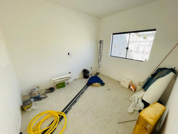 Imagem Casa com 3 Quartos à Venda, 88 m² em Vila Mirim - Praia Grande Imagem Casa com 3 Quartos à Venda, 88 m² em Vila Mirim - Praia Grande