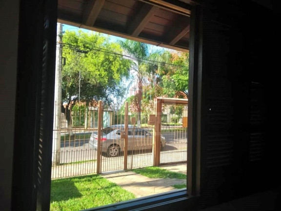 Imagem Casa com 3 Quartos à Venda, 300 m² em Rubem Berta - Porto Alegre Imagem Casa com 3 Quartos à Venda, 300 m² em Rubem Berta - Porto Alegre