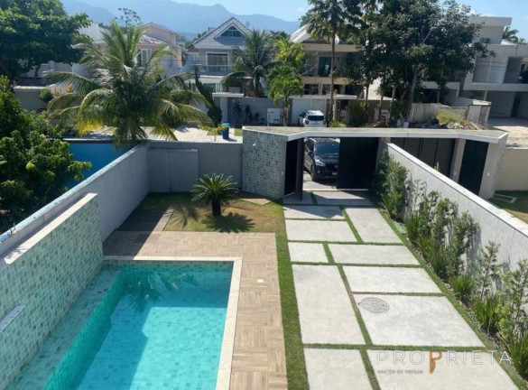 Imagem Casa de Condomínio com 4 Quartos à Venda, 300 m² em Barra Da Tijuca - Rio De Janeiro