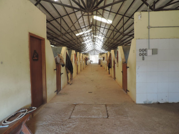Imagem Fazenda à Venda, 800 m² em Parateí Do Meio - Jacareí
