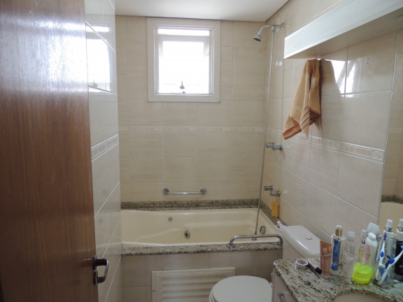 Imagem Casa com 3 Quartos à Venda, 88 m² em Passo Da Areia - Porto Alegre