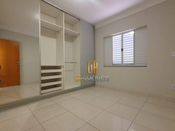 Imagem Casa com 3 Quartos à Venda, 300 m² em Setor Faiçalville - Goiânia Imagem Casa com 3 Quartos à Venda, 300 m² em Setor Faiçalville - Goiânia