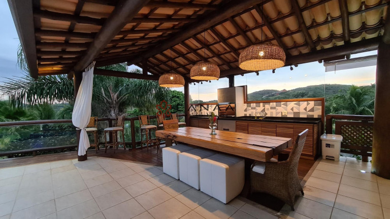 Imagem Casa com 6 Quartos à Venda, 900 m² em Ferradura - Armação Dos Búzios Imagem Casa com 6 Quartos à Venda, 900 m² em Ferradura - Armação Dos Búzios