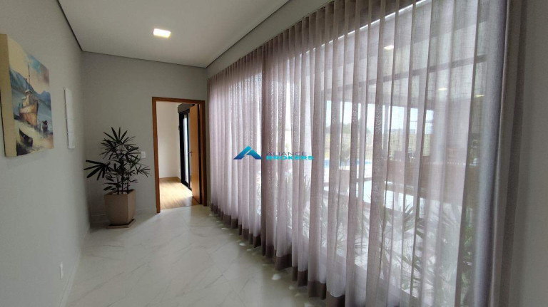 Imagem Casa com 3 Quartos à Venda, 340 m² em Caxambu - Jundiaí Imagem Casa com 3 Quartos à Venda, 340 m² em Caxambu - Jundiaí