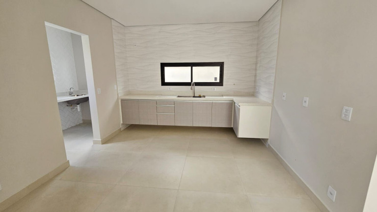 Imagem Sobrado com 4 Quartos à Venda, 245 m² em Cézar De Souza - Mogi Das Cruzes