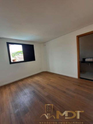 Imagem Imóvel com 4 Quartos à Venda, 157 m² em Itapoã - Belo Horizonte Imagem Imóvel com 4 Quartos à Venda, 157 m² em Itapoã - Belo Horizonte
